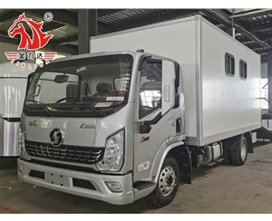 福建自行式运马车