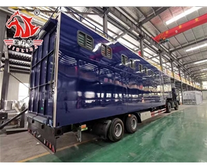 福建货箱式运马车
